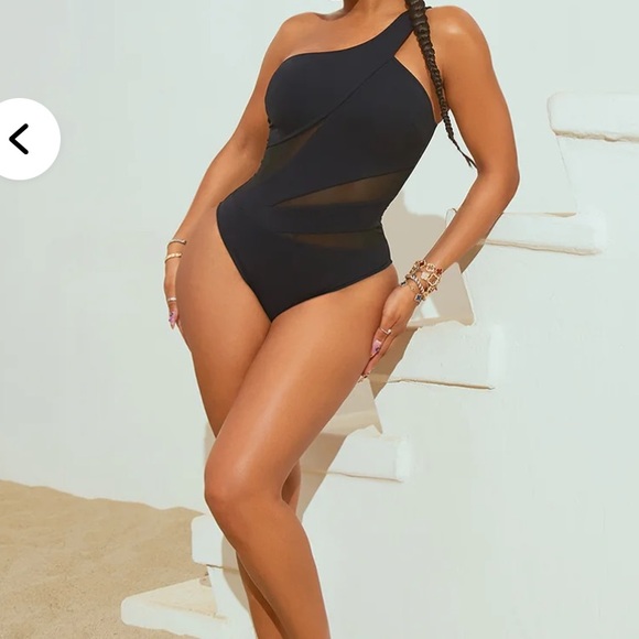 Fashion Nova Other - Fashion Nova Black One-Shoulder Swimsuit